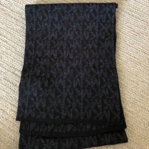 Michael Kors scarf MK letters